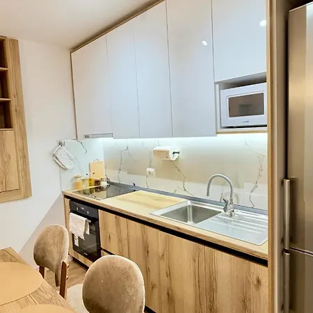 Appartement Cozy & Modern Retreat 10 Min From Center