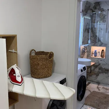 Appartement Cozy & Modern Retreat 10 Min From Center